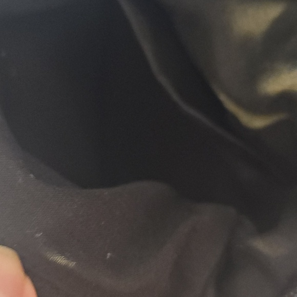 The Sac Blac Small Crochet Crossbody Bag - Picture 5 of 6